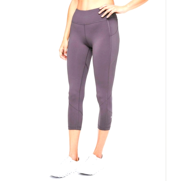 Lululemon Pace Rival Crop - Picture 2 of 4